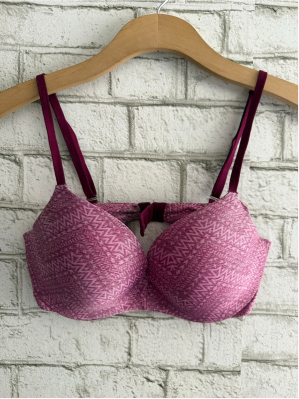 PINK Victoria's Secret Campus Push Up Bra size 34C
